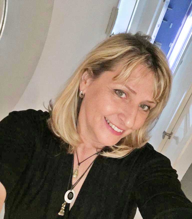 Gabi F.